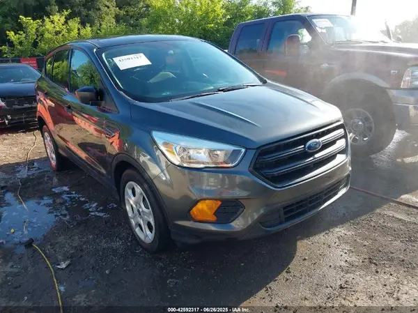 1FMCU0F71HUA50055 2017 FORD ESCAPE - Image 1