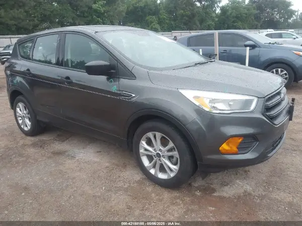 1FMCU0F71HUA80978 2017 FORD ESCAPE - Image 1