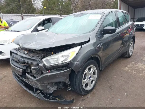 1FMCU0F71HUA99062 2017 FORD ESCAPE - Image 2
