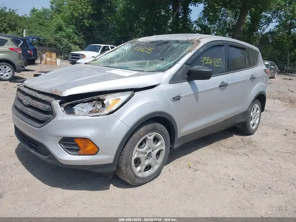 1FMCU0F71HUB05264 2017 FORD ESCAPE - Image 2