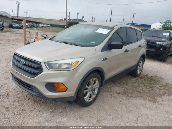 1FMCU0F71HUB79820 2017 FORD ESCAPE - Image 2