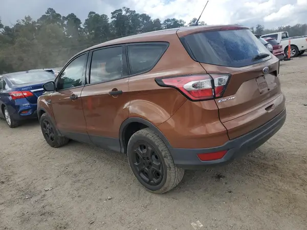 1FMCU0F71HUB85388 2017 FORD ESCAPE - Image 2