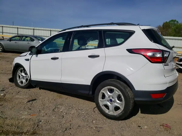 1FMCU0F71HUC00200 2017 FORD ESCAPE - Image 2