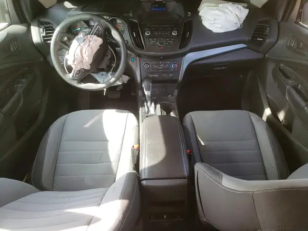 1FMCU0F71HUC00200 2017 FORD ESCAPE - Image 8