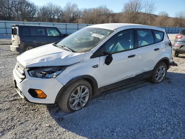 1FMCU0F71HUC06045 2017 FORD ESCAPE - Image 1