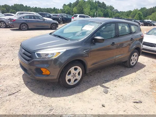 1FMCU0F71HUC18499 2017 FORD ESCAPE - Image 2