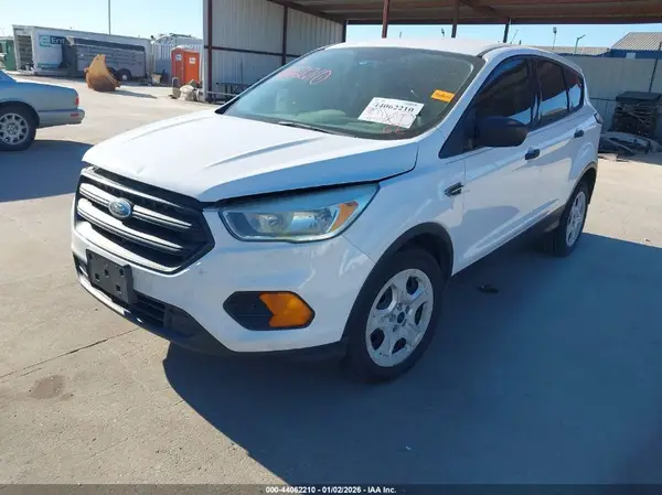 1FMCU0F71HUC49218 2017 FORD ESCAPE - Image 2