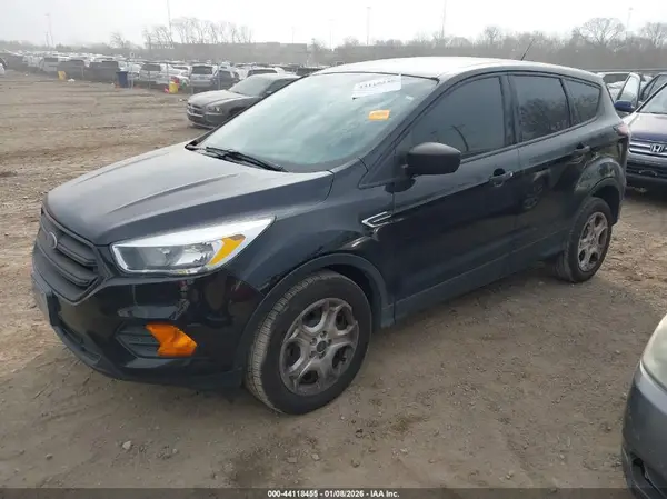 1FMCU0F71HUD34141 2017 FORD ESCAPE - Image 2