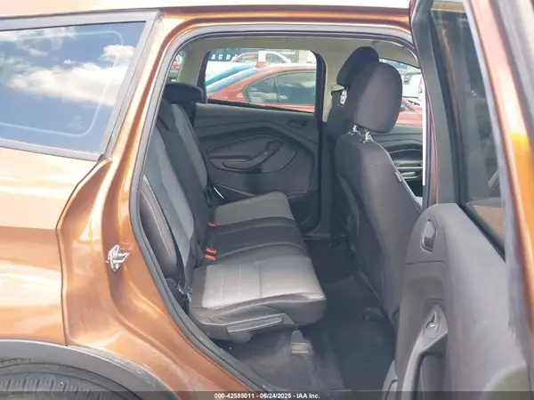 1FMCU0F71HUD76003 2017 FORD ESCAPE - Image 8