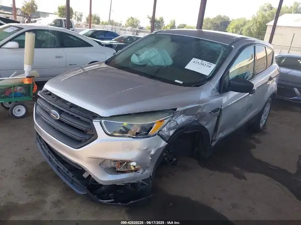 1FMCU0F71HUD87387 2017 FORD ESCAPE - Image 2
