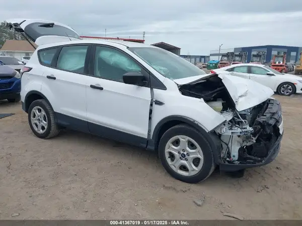 1FMCU0F71HUE01868 2017 FORD ESCAPE - Image 1