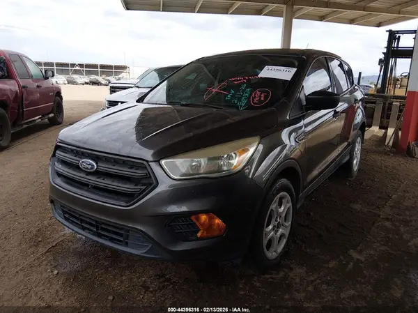 1FMCU0F71HUE09369 2017 FORD ESCAPE - Image 2