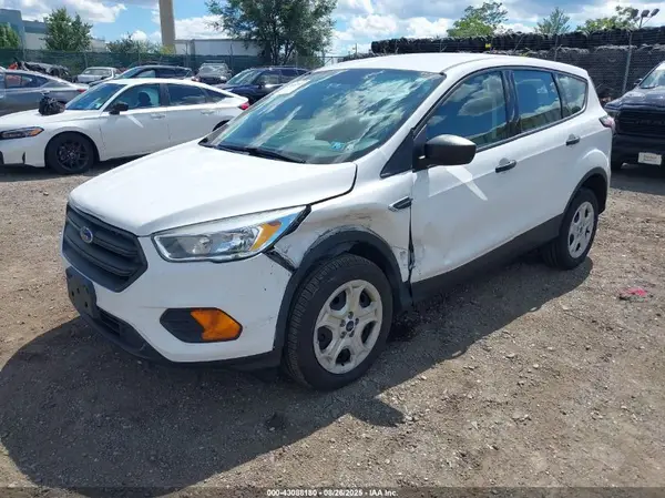 1FMCU0F71HUE25636 2017 FORD ESCAPE - Image 2