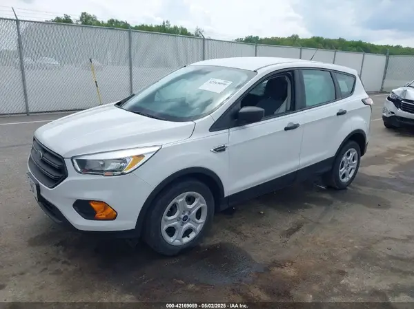 1FMCU0F71HUE35762 2017 FORD ESCAPE - Image 2
