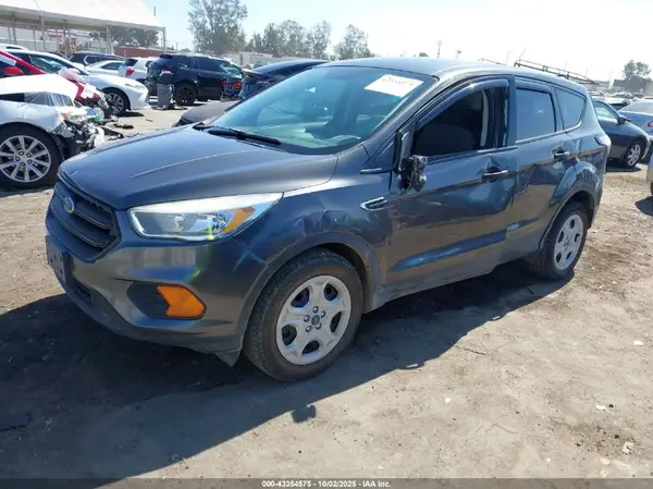 1FMCU0F71HUE36796 2017 FORD ESCAPE - Image 2