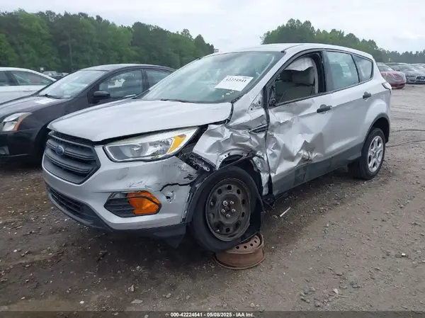 1FMCU0F71HUE64033 2017 FORD ESCAPE - Image 2