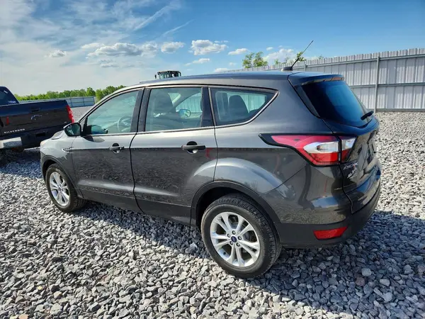1FMCU0F71HUF03557 2017 FORD ESCAPE - Image 2