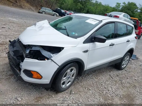 1FMCU0F71JUA08149 2018 FORD ESCAPE - Image 2