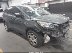 1FMCU0F71JUA10340 2018 FORD ESCAPE