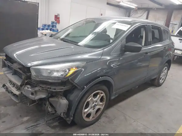 1FMCU0F71JUA10340 2018 FORD ESCAPE - Image 2