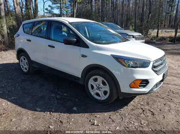 1FMCU0F71JUA17689 2018 FORD ESCAPE - Image 1