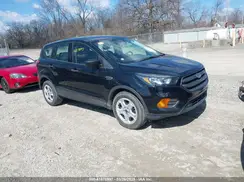1FMCU0F71JUB96252 2018 FORD ESCAPE