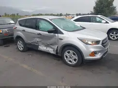 1FMCU0F71JUC47193 2018 FORD ESCAPE