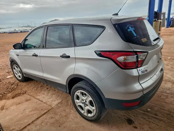 1FMCU0F71JUC78644 2018 FORD ESCAPE - Image 2