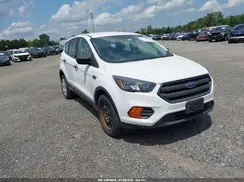 1FMCU0F71JUC95380 2018 FORD ESCAPE