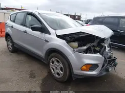 1FMCU0F71JUD05812 2018 FORD ESCAPE