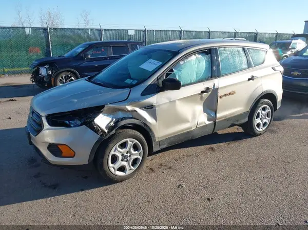 1FMCU0F71JUD16695 2018 FORD ESCAPE - Image 2