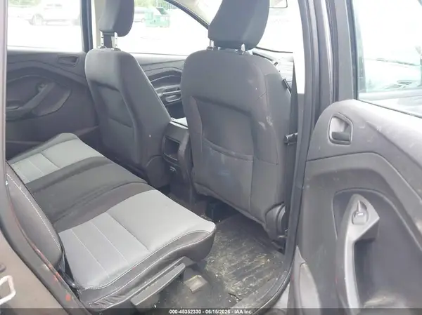 1FMCU0F71KUA30301 2019 FORD ESCAPE - Image 8