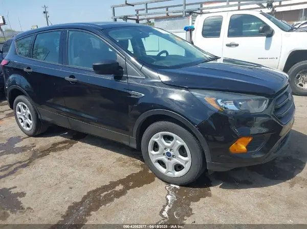 1FMCU0F71KUA63170 2019 FORD ESCAPE - Image 1