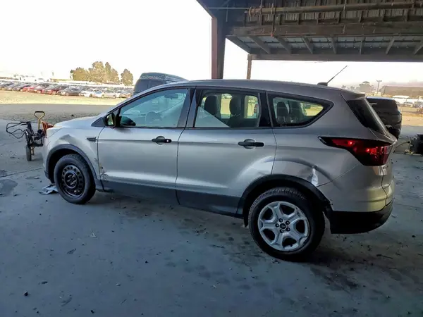 1FMCU0F71KUA72158 2019 FORD ESCAPE - Image 2