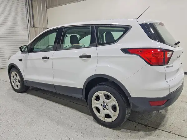 1FMCU0F71KUA90045 2019 FORD ESCAPE - Image 2
