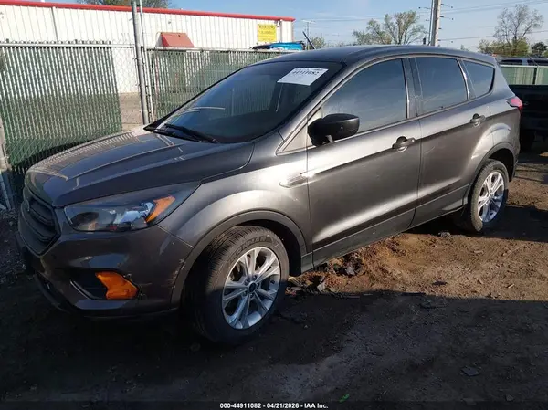 1FMCU0F71KUB23805 2019 FORD ESCAPE - Image 2