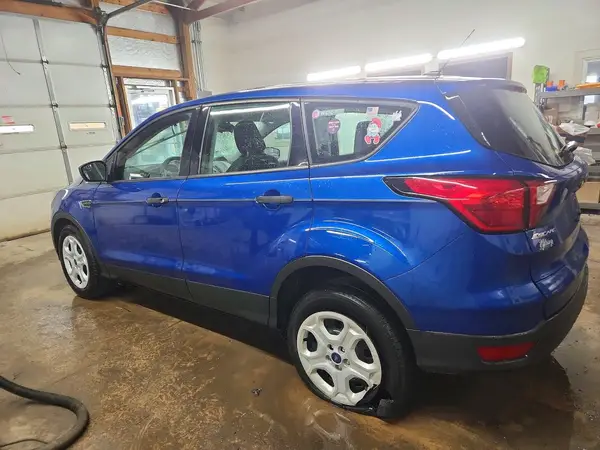 1FMCU0F71KUB50874 2019 FORD ESCAPE - Image 2