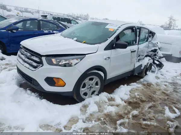 1FMCU0F71KUB85348 2019 FORD ESCAPE - Image 2