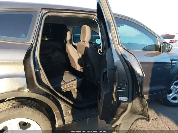 1FMCU0F71KUC27825 2019 FORD ESCAPE - Image 8