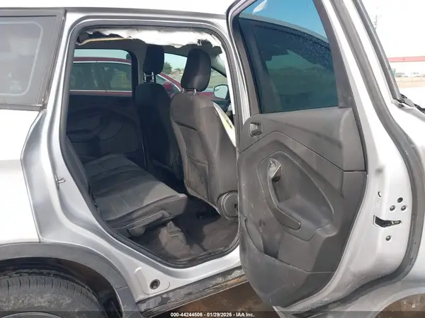 1FMCU0F71KUC27940 2019 FORD ESCAPE - Image 8