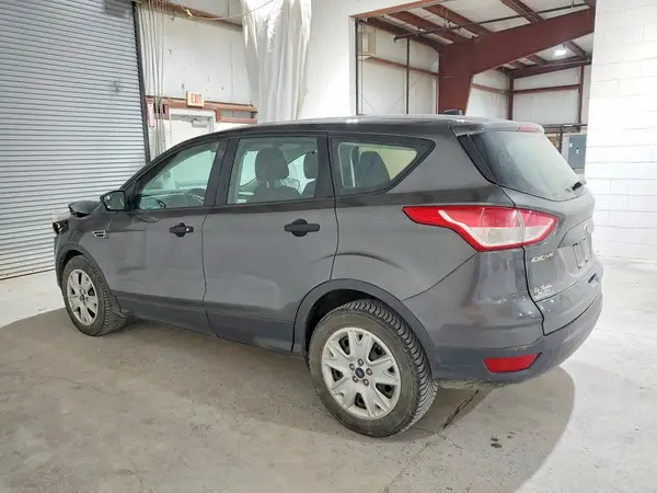 1FMCU0F72GUA09125 2016 FORD ESCAPE - Image 2