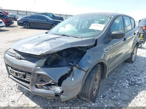 1FMCU0F72GUA49463 2016 FORD ESCAPE - Image 2