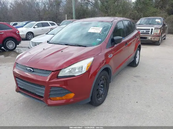 1FMCU0F72GUB11072 2016 FORD ESCAPE - Image 2