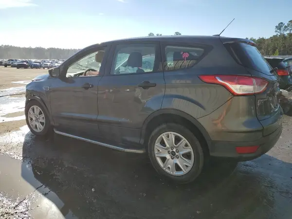 1FMCU0F72GUB19401 2016 FORD ESCAPE - Image 2