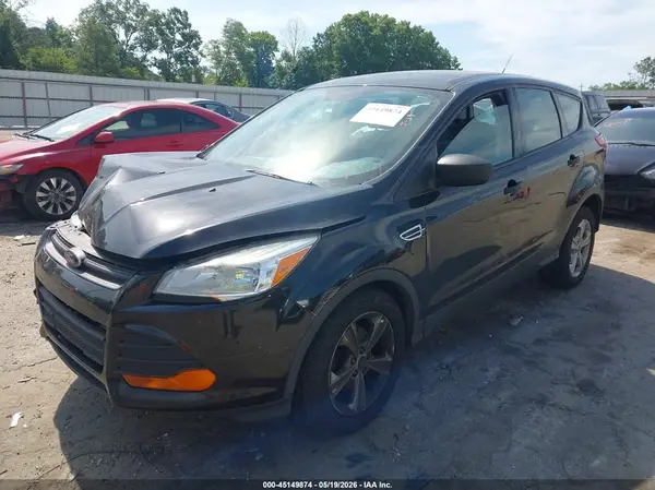 1FMCU0F72GUB30141 2016 FORD ESCAPE - Image 2