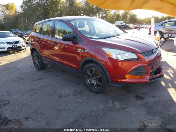 1FMCU0F72GUB32813 2016 FORD ESCAPE - Image 1