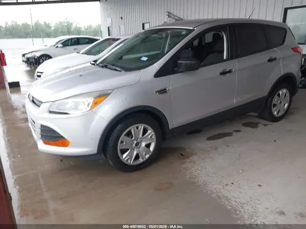 1FMCU0F72GUB40751 2016 FORD ESCAPE - Image 2