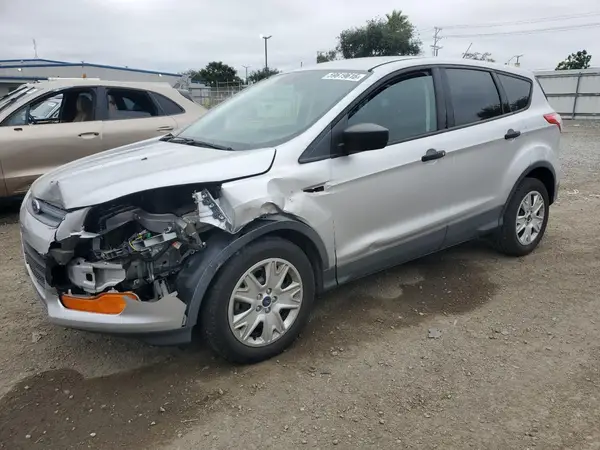 1FMCU0F72GUB60398 2016 FORD ESCAPE - Image 1