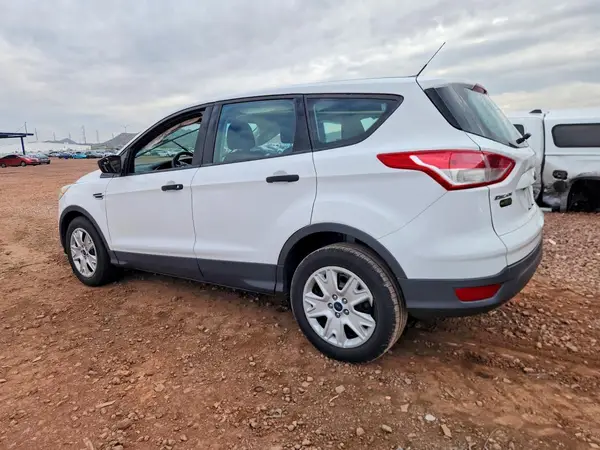 1FMCU0F72GUB99119 2016 FORD ESCAPE - Image 2