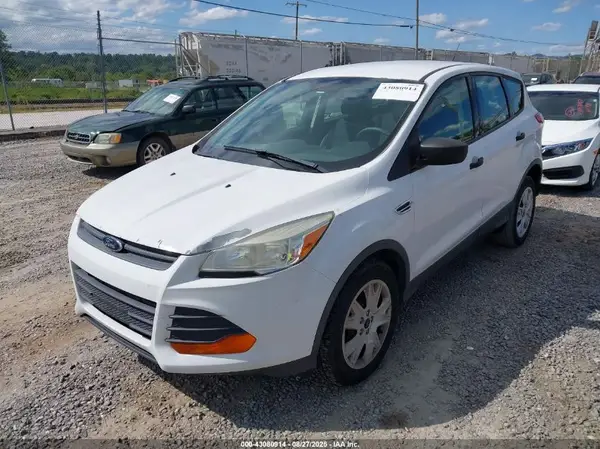 1FMCU0F72GUC48352 2016 FORD ESCAPE - Image 2